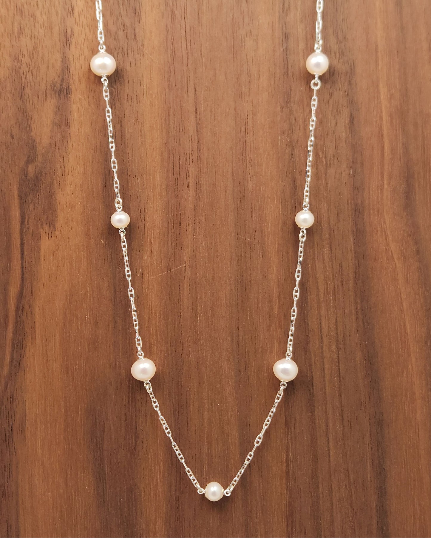 Staggered Pearl Silver Station Necklace