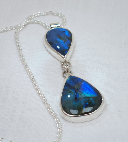Labradorite Teardrop Silver Pendant